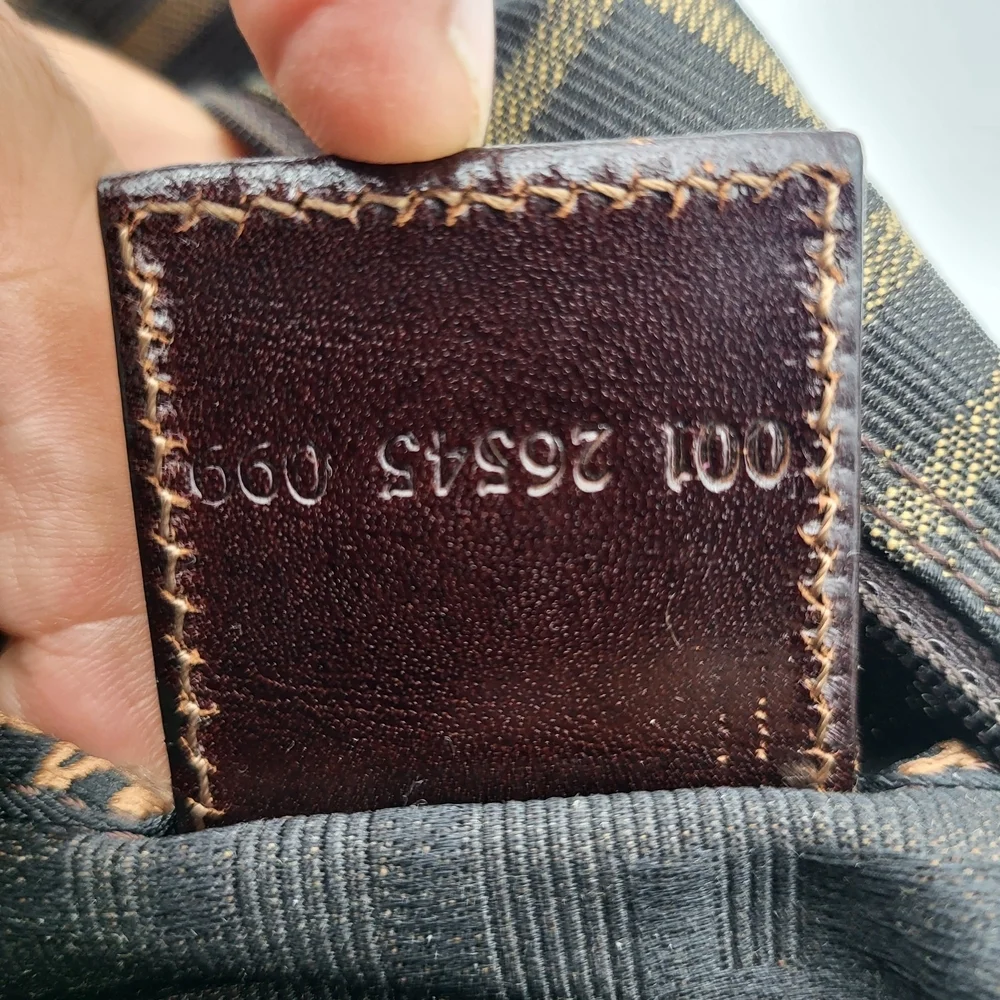 Fendi Zucca FF Clutch Pouch, Authentic.. - Picture 10 of 14